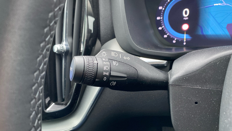 Volvo XC60 2.0 T6 [350] RC PHEV Plus Dark 5dr AWD Geartronic Estate